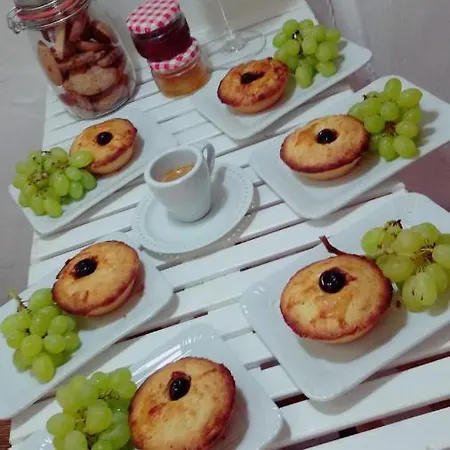 Marina Castellana Bed & Breakfast